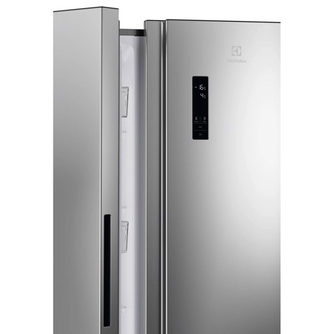 Electrolux Frigorifero Side By Side Multiflow Classe E EAT6ME53U0