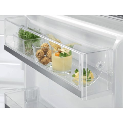 Electrolux Frigorifero Sottotavolo Frigorifero Statico Classe E LXB1AE13W0