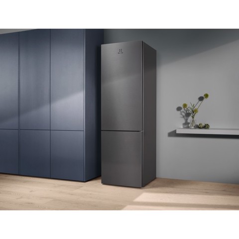 Electrolux LNT6ME36U Libera installazione 366 L E Acciaio inossidabile