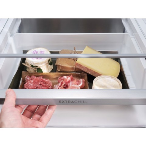 Electrolux LNT7MC36X Libera installazione 362 L C Acciaio inox