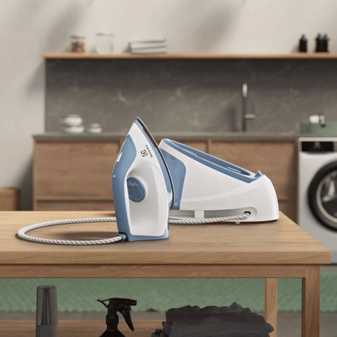 Electrolux Stiro Caldaie A Vapore E5ST1-2DB