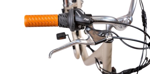 EMG  Bici Elettrica City-bike vintage Audrey con ruota da 26", freni V-brake, motore 250W batteria ultra slim 13Ah, cambio Shimano