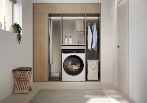 Haier X Series 5, Lavatrice Carica Frontale 8 KG, 30% più efficente della classe A, 1400 giri, Bianco, AI PowerDrive, Vapore, Wi-Fi, Smart AI, Super Fast 15', HW80-BP14357U-IT