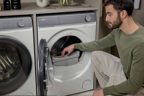 Haier X Series 7 , Asciugatrice 9 KG, Classe A, Bianco, AI PowerInverter, I-Refresh, Wi-Fi, Smart AI, HD90-A367U1-IT