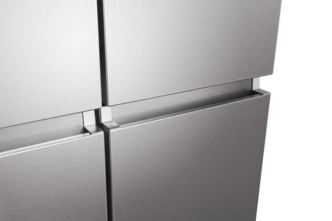 Hisense frigorifero Quattro Porte RQ758N4SWSE libera installazione 606L Classe E Dispenser Acqua Metal Cooling WiFi