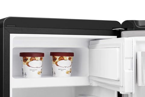 Hisense RR106D4CBE monoporta Libera installazione 82 L E Nero