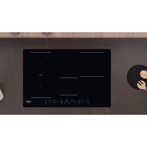 Hotpoint Ariston Ariston Piano cottura a induzione HB 0577B NE Made in Italy