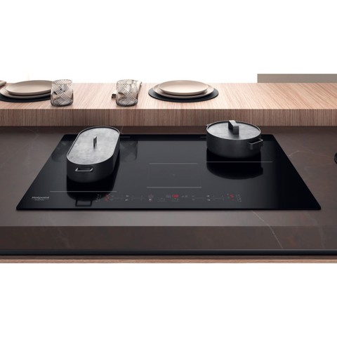 Hotpoint Ariston Ariston Piano cottura a induzione HB 0577B NE Made in Italy