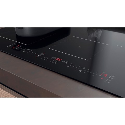 Hotpoint Ariston Ariston Piano cottura a induzione HB 0577B NE Made in Italy