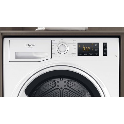 Hotpoint Ariston Asciugatrice a libera installazione NT M11 92WK IT R