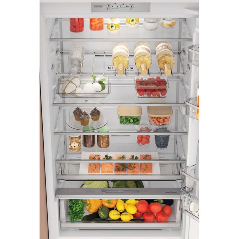 Hotpoint Ariston Frigorifero combinato ad incasso HA SP70 T121