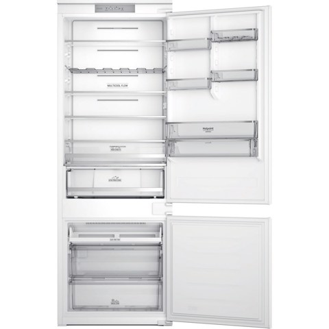 Hotpoint Ariston Frigorifero combinato ad incasso HA SP70 T121