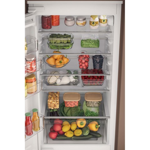 Hotpoint Ariston Frigorifero combinato ad incasso HAC18D031A1