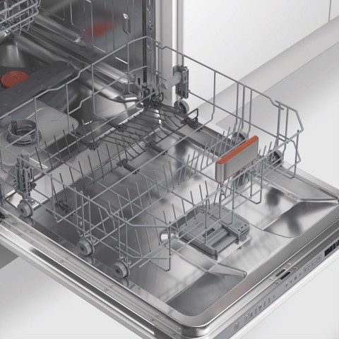 Hotpoint Ariston HDI LYM A5 R, Lavastoviglie 60cm, Classe A, 15 coperti, 41dBA, WiFi, OdourProtect
