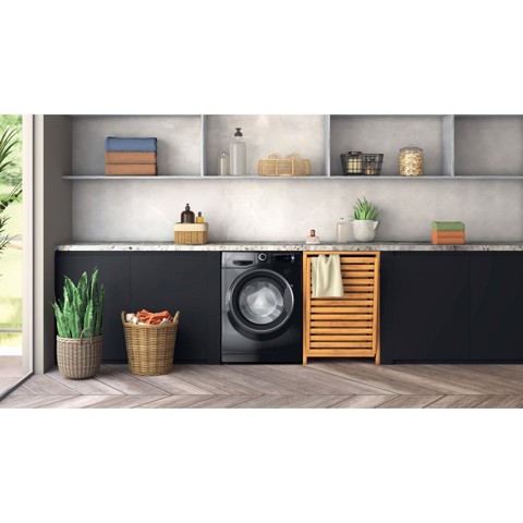 Hotpoint Ariston Lavatrice a libera installazione NBT 108 BLACK IT