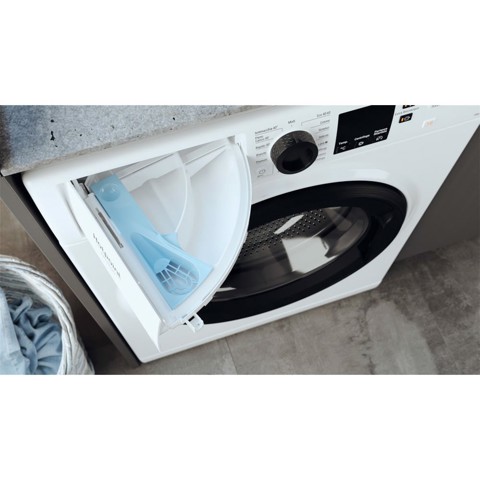 Hotpoint Ariston Lavatrice a libera installazione NF827WK IT