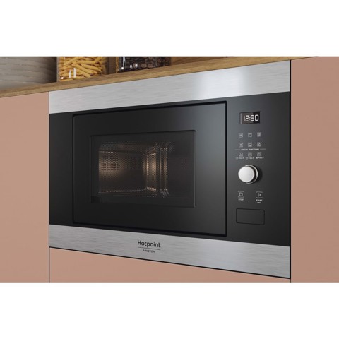 Hotpoint Ariston MF20G IX HA.1 Microonde con grill, inox, 20Lt, Defrost,Funzioni Automatiche
