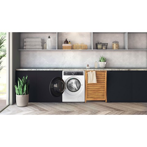 Hotpoint H8 W046WB IT lavatrice Caricamento frontale 10 kg 1400 Giri/min A Bianco