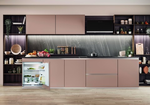 Hotpoint HABUL011 frigorifero Da incasso 144 L E Acciaio