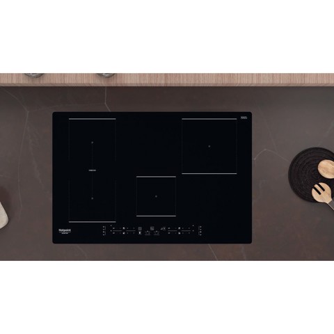 Hotpoint HB 0577B NE Nero Da incasso 77 cm Piano cottura a induzione 4 Fornello(i)