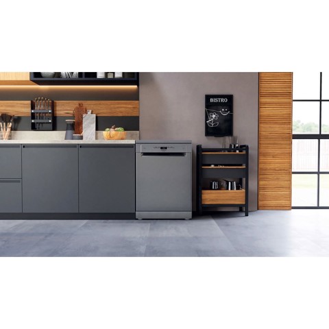 Hotpoint HFO 3O32 CW X Libera installazione 14 coperti D
