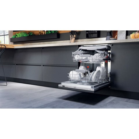 Hotpoint HIC 3C26N WF A scomparsa totale 14 coperti E