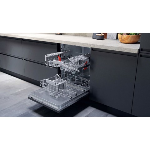 Hotpoint HIC 3C34 A scomparsa totale 14 coperti D