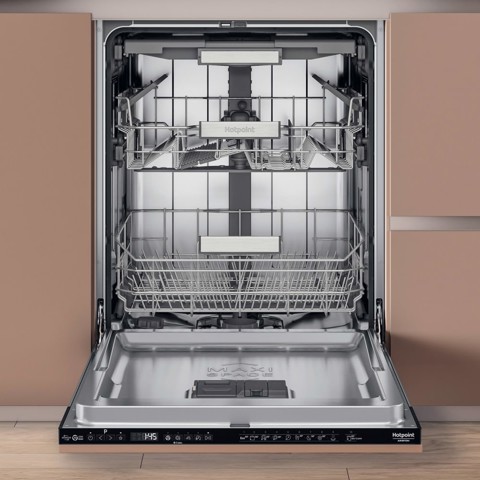 Hotpoint Lavastoviglie da incasso H7I HP42 LO