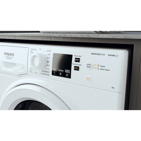 Hotpoint NFR527W IT lavatrice Caricamento frontale 7 kg 1200 Giri/min B Bianco
