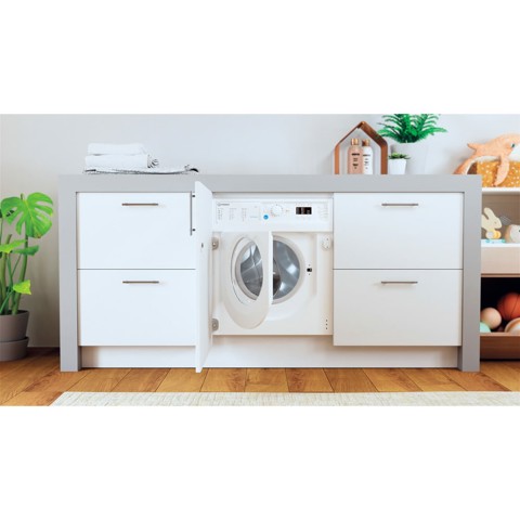 Indesit BI WMIL 71252 EU N lavatrice Caricamento frontale 7 kg 1200 Giri/min E Bianco