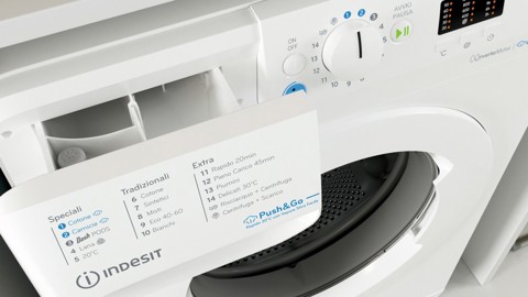 Indesit BWA 71296X WV IT lavatrice Caricamento frontale 7 kg 1200 Giri/min Bianco