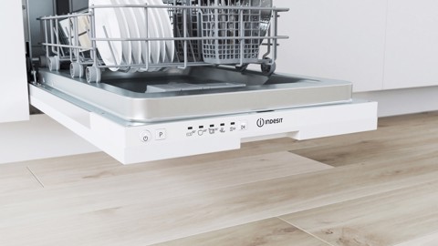 Indesit DI9E 2B10 A scomparsa totale 9 coperti F