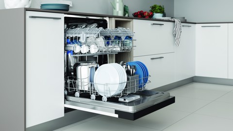 Indesit I3B L634 B A scomparsa parziale 14 coperti