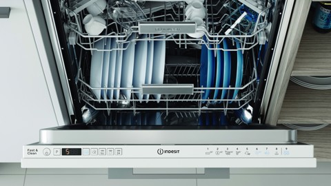 Indesit I3I D741O A scomparsa totale 14 coperti C