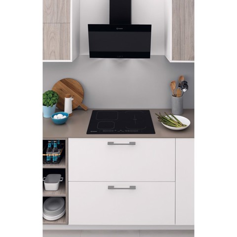 Indesit IB 65B60 NE Nero Da incasso 59 cm Piano cottura a induzione 4 Fornello(i)