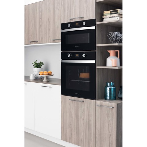 Indesit IFW 4844 H BL 71 L A+ Nero