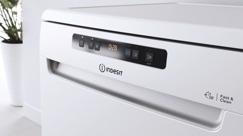 Indesit IN2FFC14BN6, Lavastoviglie 60cm, Classe C, 14 coperti, Push&Go, 44dBA, White