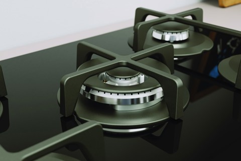 Indesit ING 72T/BK 1 piano gas vetro nero 75cm 5 fuochi bruciatore doppia corona griglie in ghisa lavabili in lavastoviglie