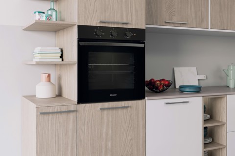 Indesit IO 235H B forno Multifunzione Mate 6Funzioni totali classe A 66Lt Idrolisi