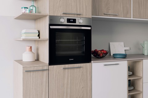 Indesit IO 258HS B forno multifunzione Inox 11Funzioni totali classe A+ 71Lt Funzione Vapore, Idrolisi