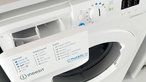 Indesit Lavatrice a libera installazione BWA 81496X WV IT - BWA 81496X WV IT