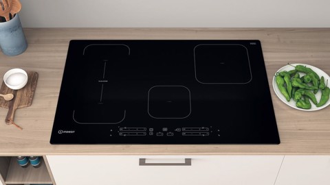 Indesit Piano cottura a induzione IB 21B77 NE - IB 21B77 NE Made in Italy