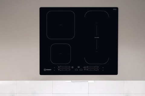 Indesit Piano cottura a induzione IB 65B60 NE - IB 65B60 NE Made in Italy