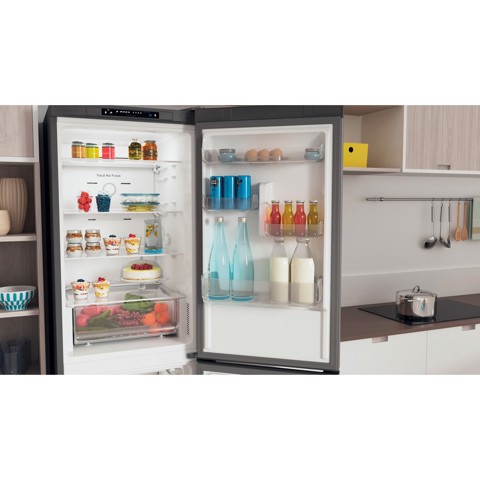 Indesit Push&GO INFC8 TA23X Libera installazione 335 L D Acciaio inossidabile