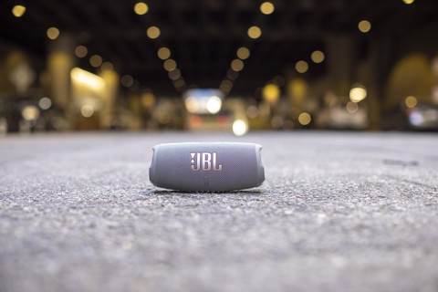 JBL CHARGE 5, Sistema audio portatile Waterproof e Dustproof stereo, Nero