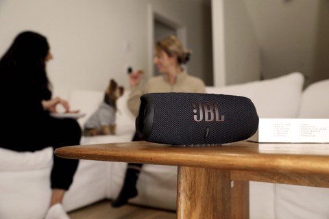 JBL CHARGE 5, Sistema audio portatile Waterproof e Dustproof stereo, Nero