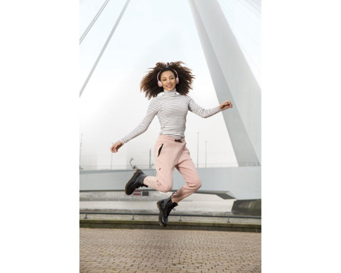 JVC HA-S20BT-P-E Cuffia Padiglione auricolare Bluetooth Rosa