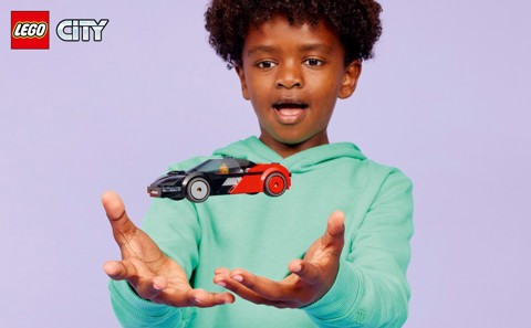 LEGO City 60486 Supercar EV, Macchina Giocattolo con Minifigure