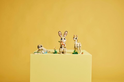 LEGO Creator 3 in 1 31162 Adorabile Coniglio Giocattolo, Si Trasforma in Lama o in Foca, Regalo per Bambini e Bambine 8+ Anni