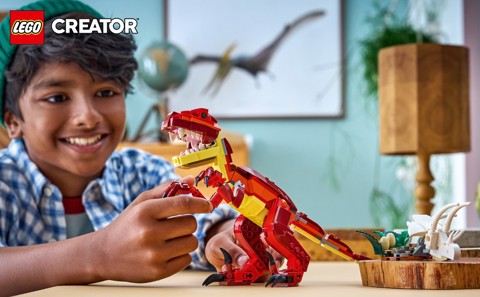 LEGO Creator 31379 3in1 Feroce Dinosauro Giocattolo, Velociraptor, Stegosauro o Pterosauro